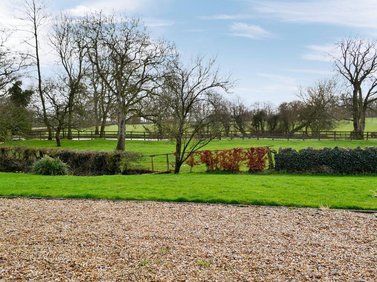 Вилла The Stables Ansty  Экстерьер фото