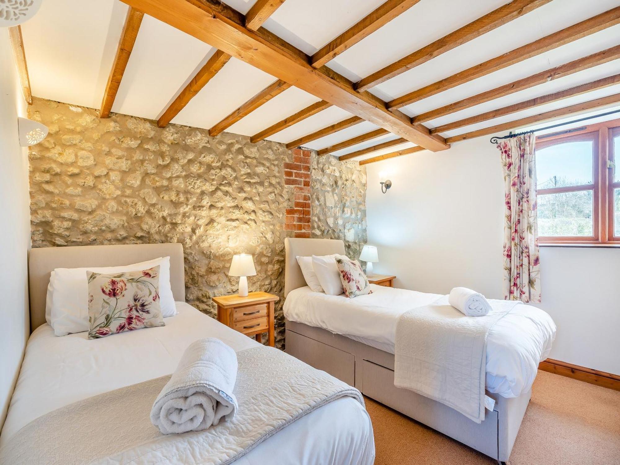Вилла The Stables Ansty  Экстерьер фото